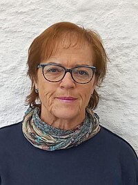 Gabriele Binder